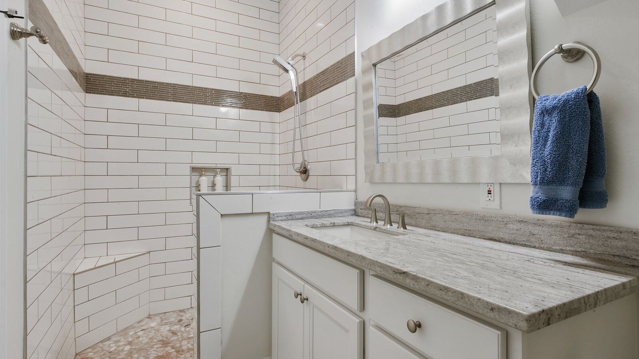 Photo of Bathroom in Pass Christian