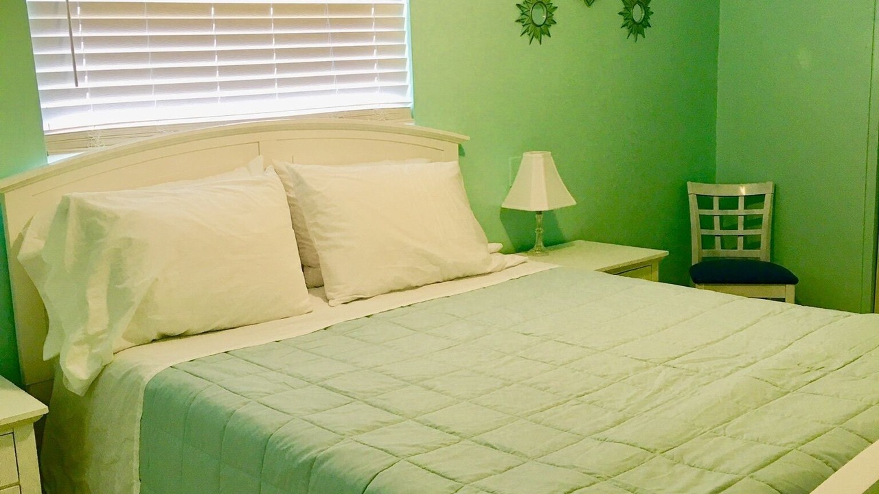 Photo of Bedroom in North Andrews Gardens