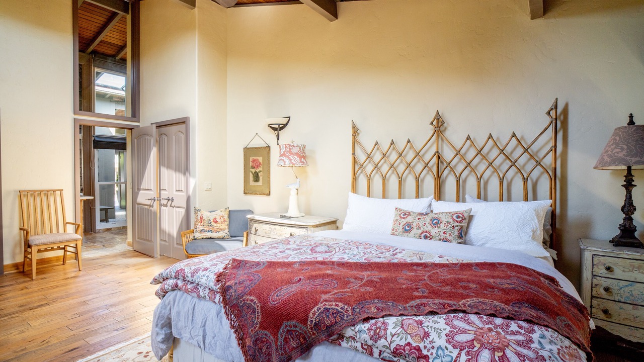 Photo of Bedroom in Quail Lodge