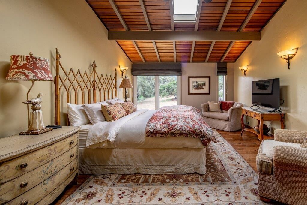 Photo of Others in Quail Lodge