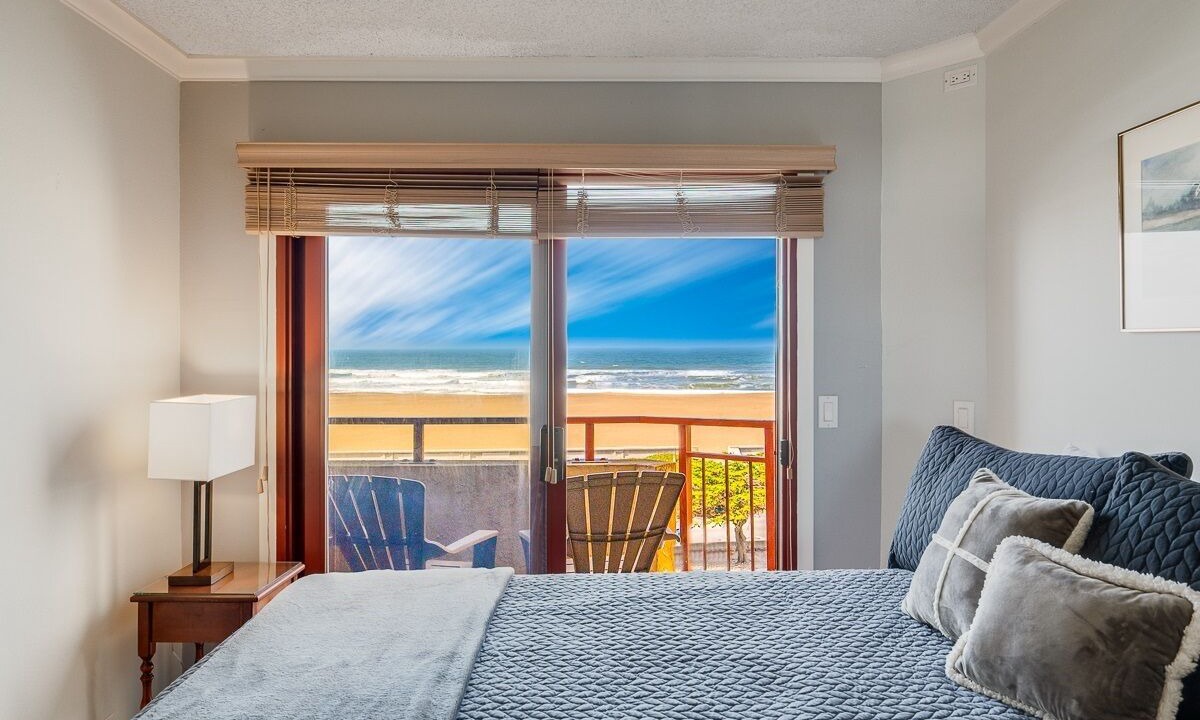 Photo of Bedroom in Outer Richmond