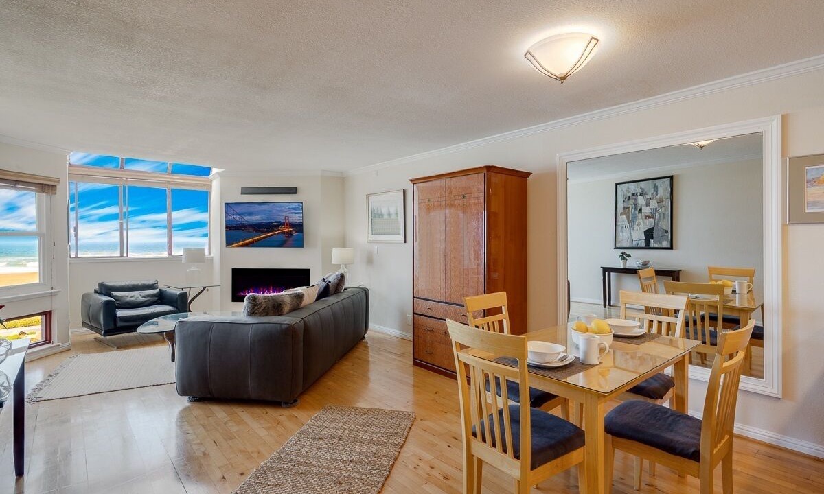 Photo of Livingroom in Outer Richmond