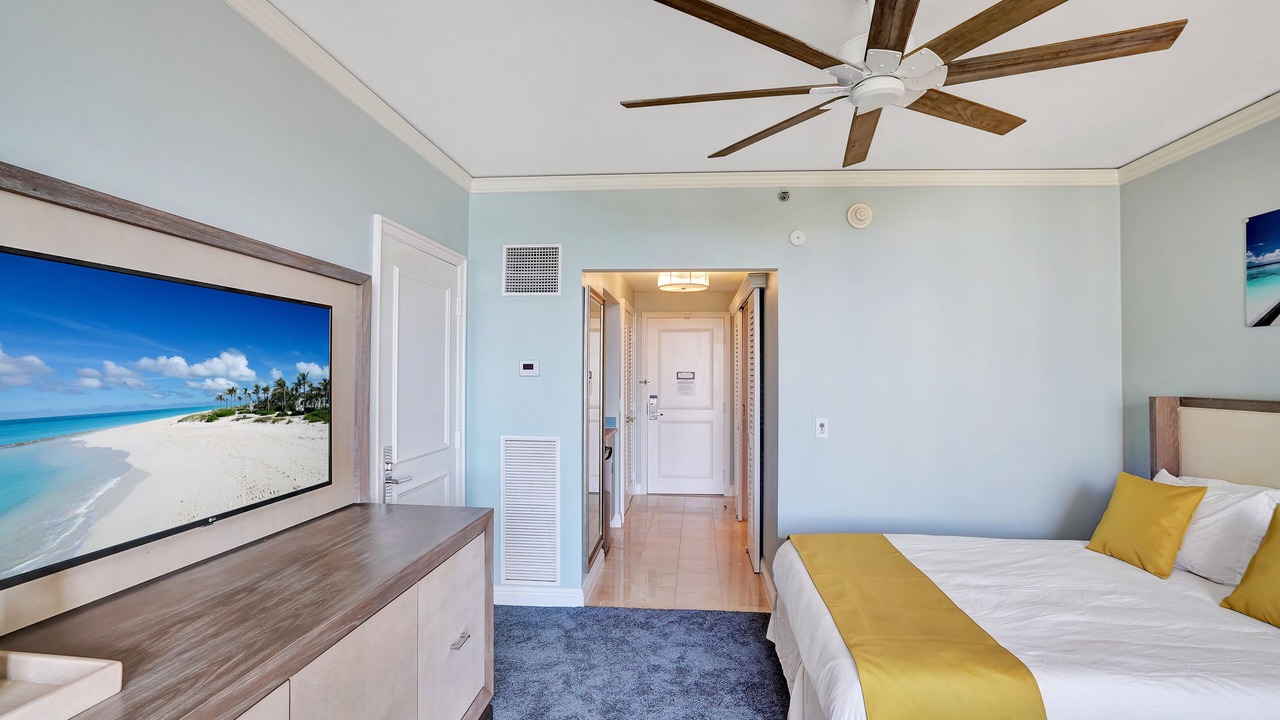 Photo of Bedroom in Key Biscayne