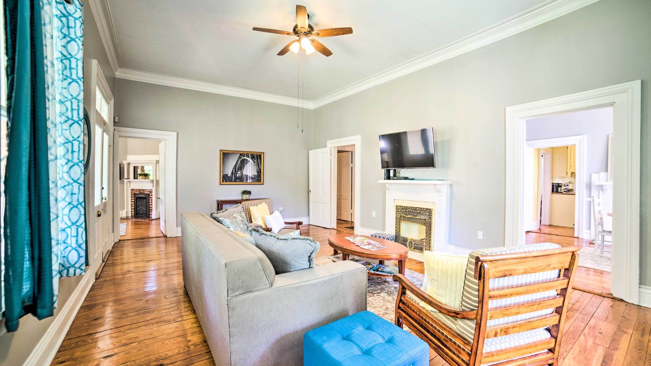 Photo of Livingroom in Selma