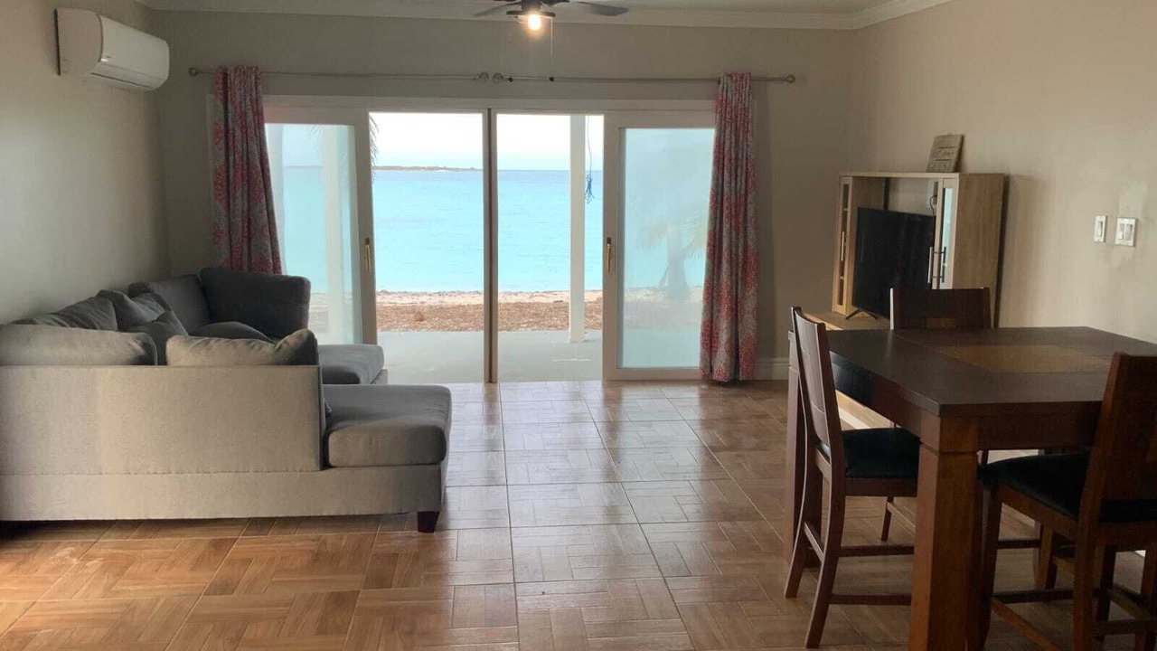 Photo of Livingroom in Steventon