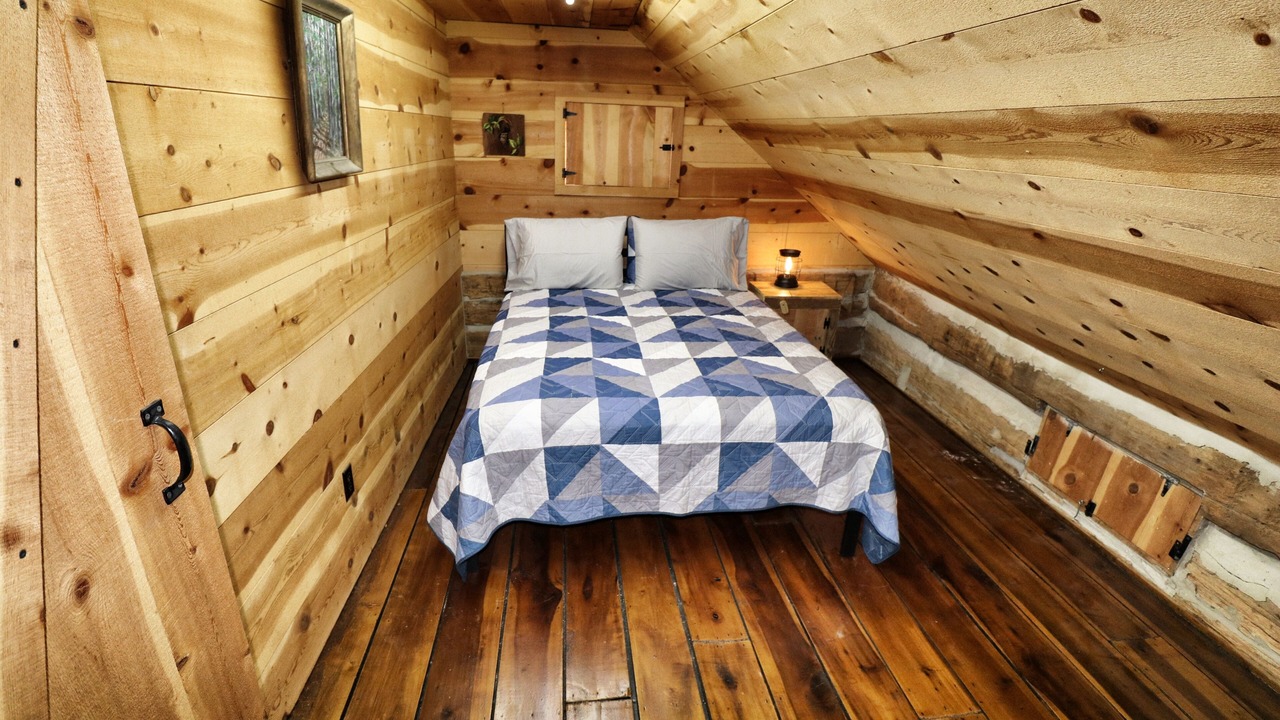 Photo of Bedroom in Killen