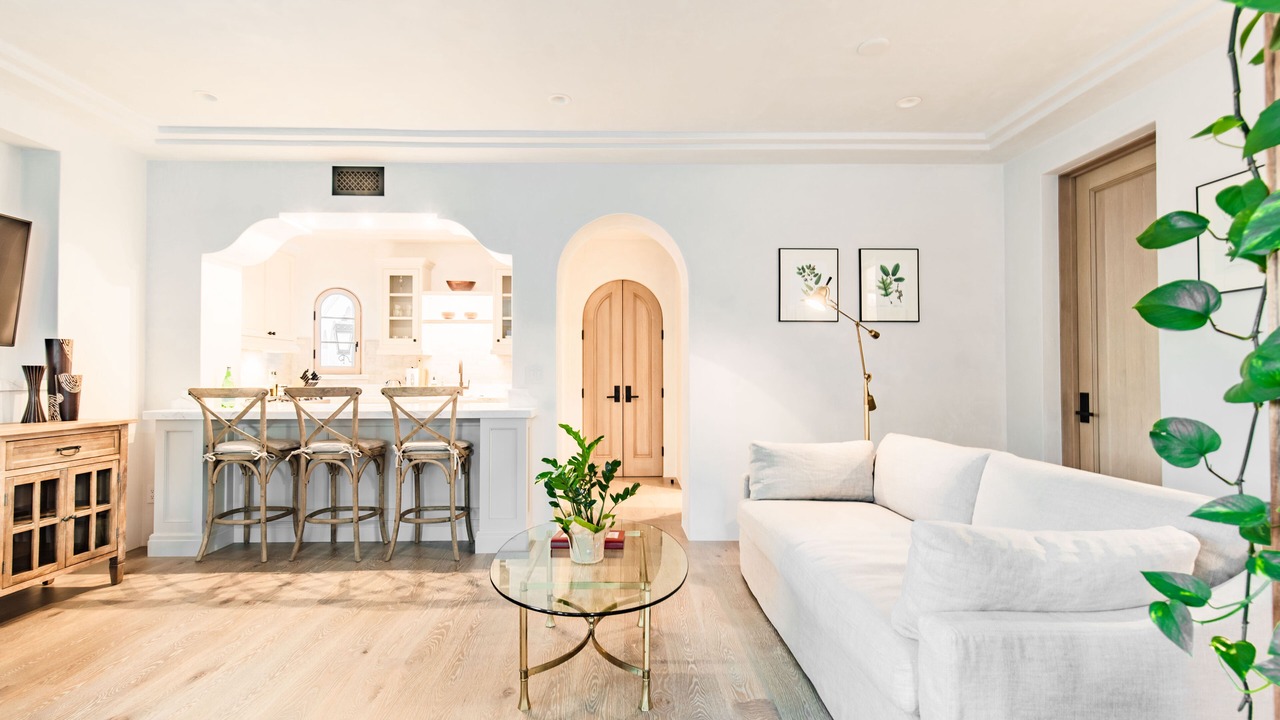Photo of Livingroom in Woodside