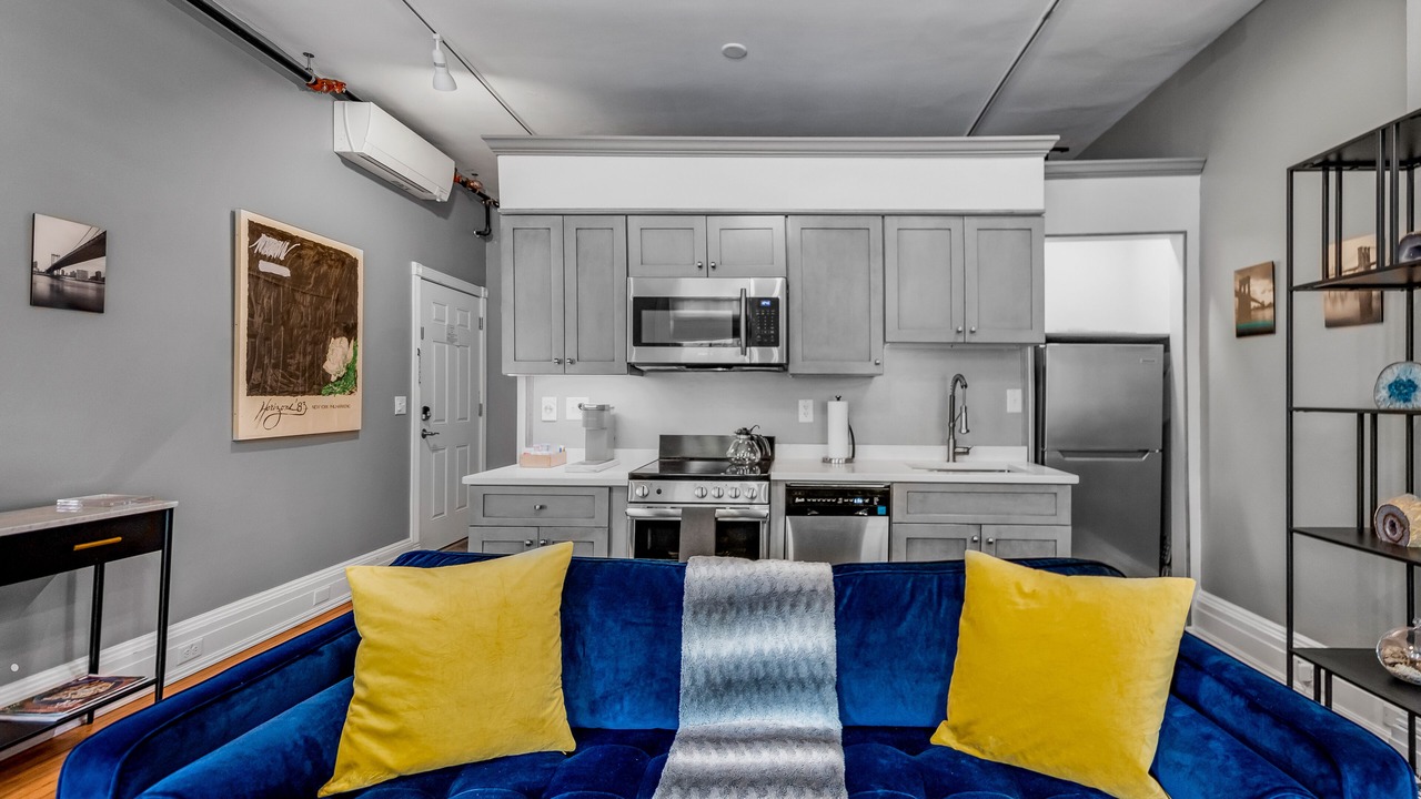 Photo of Livingroom in Beacon
