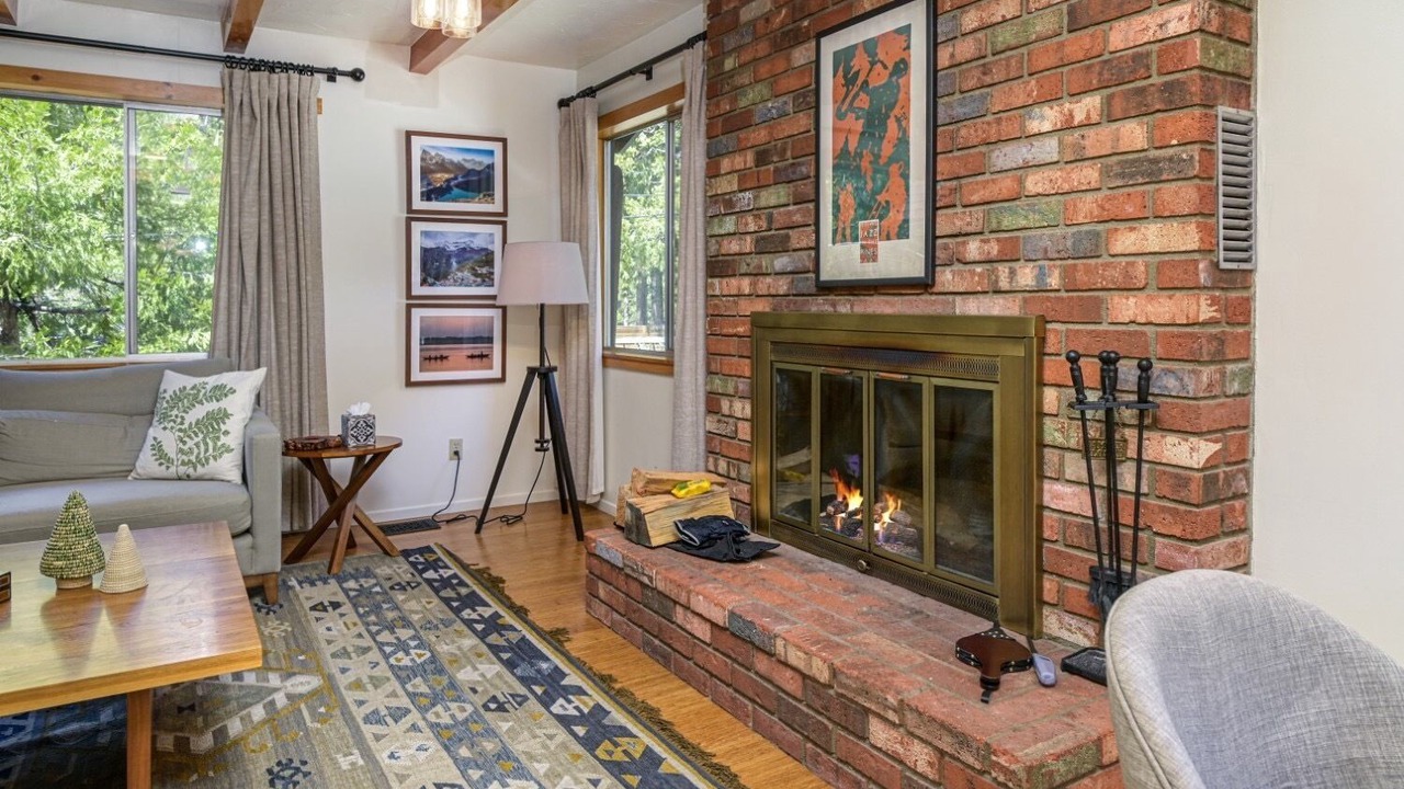 Photo of Livingroom in Fern Valley