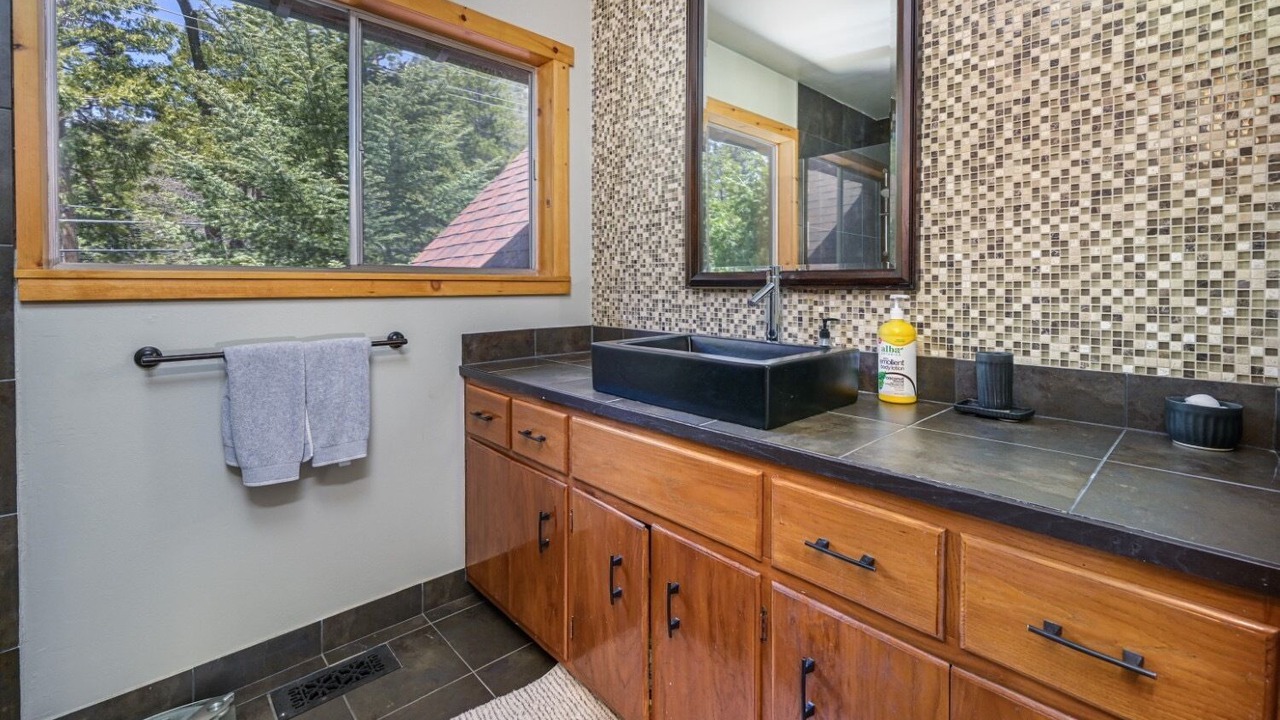 Photo of Bathroom in Fern Valley