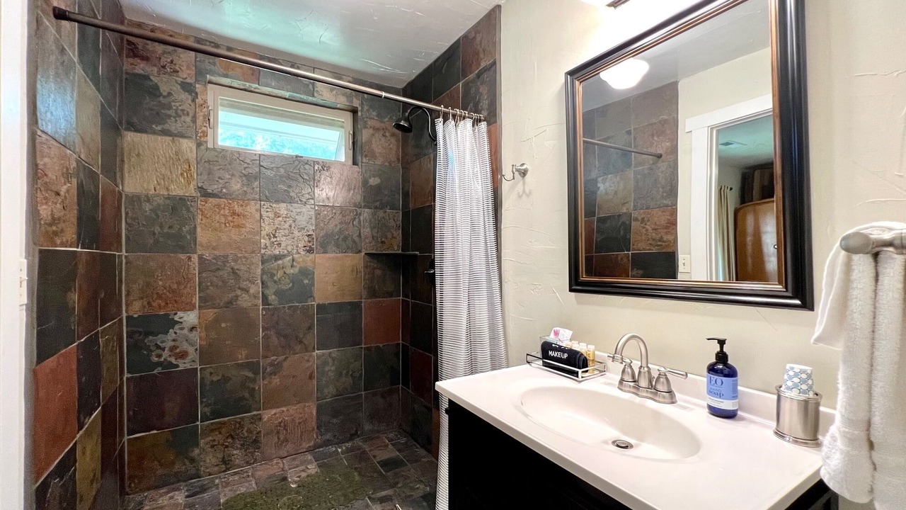 Photo of Bathroom in Murphys