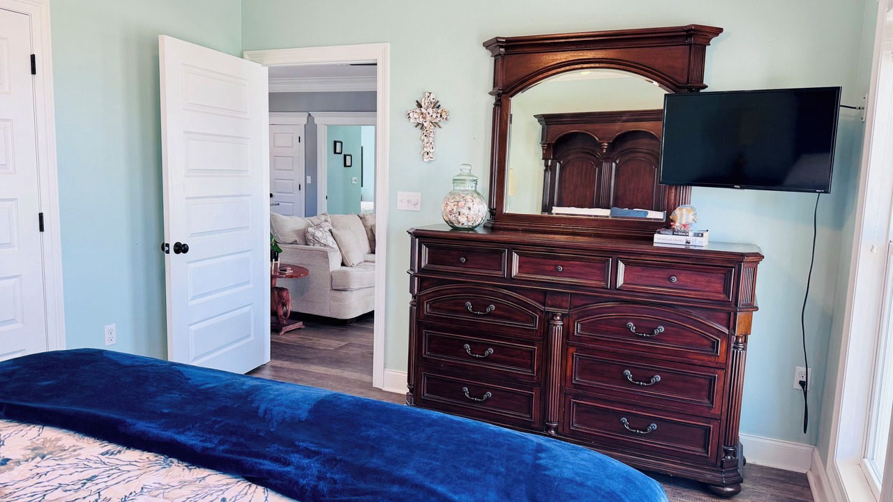 Photo of Bedroom in Long Beach