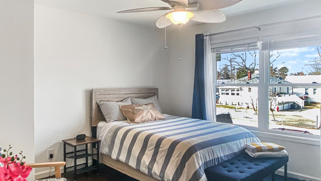 Photo of Bedroom in Ortley Beach