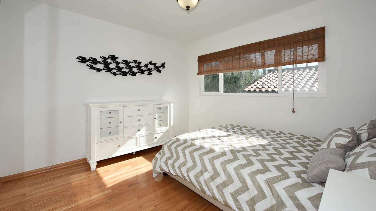 Photo of Bedroom in Mar Vista