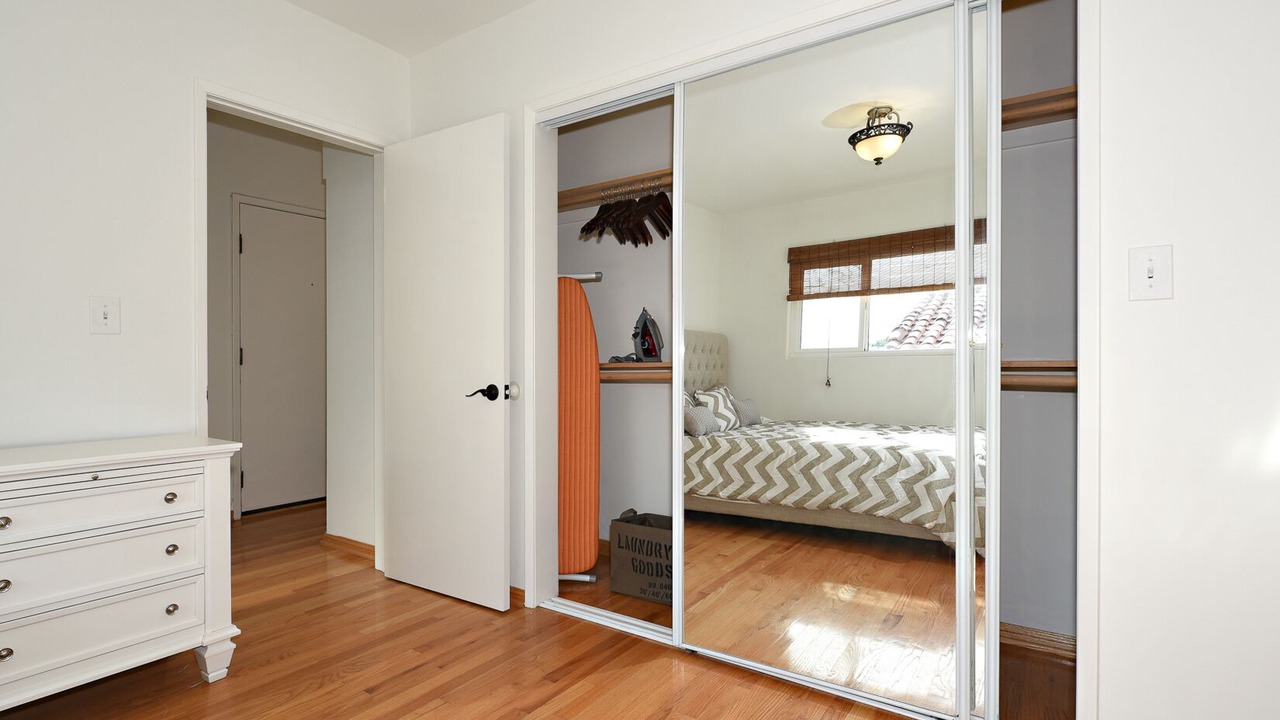 Photo of Bedroom in Mar Vista