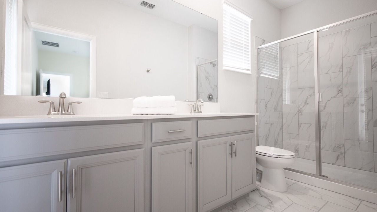 Photo of Bathroom in Four Corners