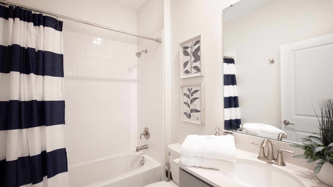 Photo of Bathroom in Four Corners