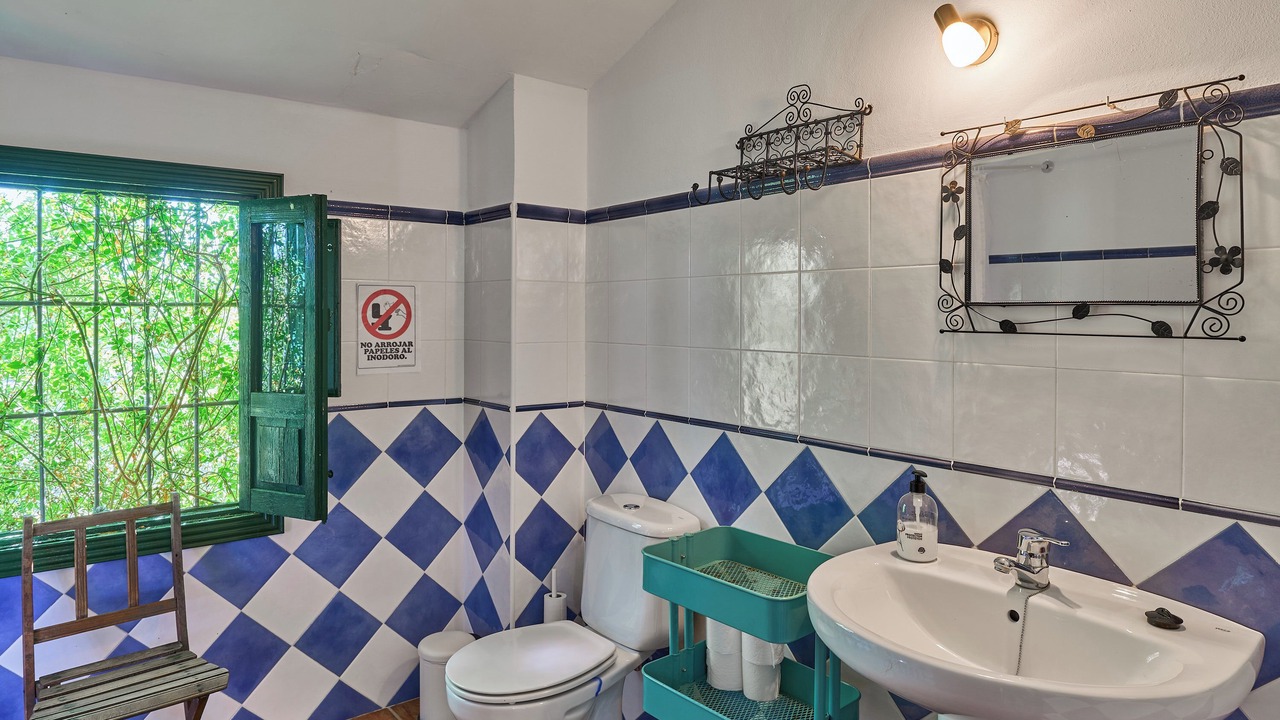 Photo of Bathroom in Iznajar