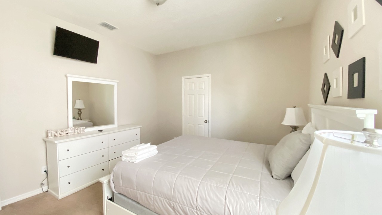 Photo of Bedroom in West Haven