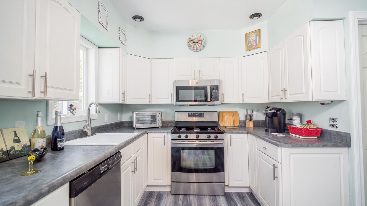 Photo of Kitchen in Jamestown
