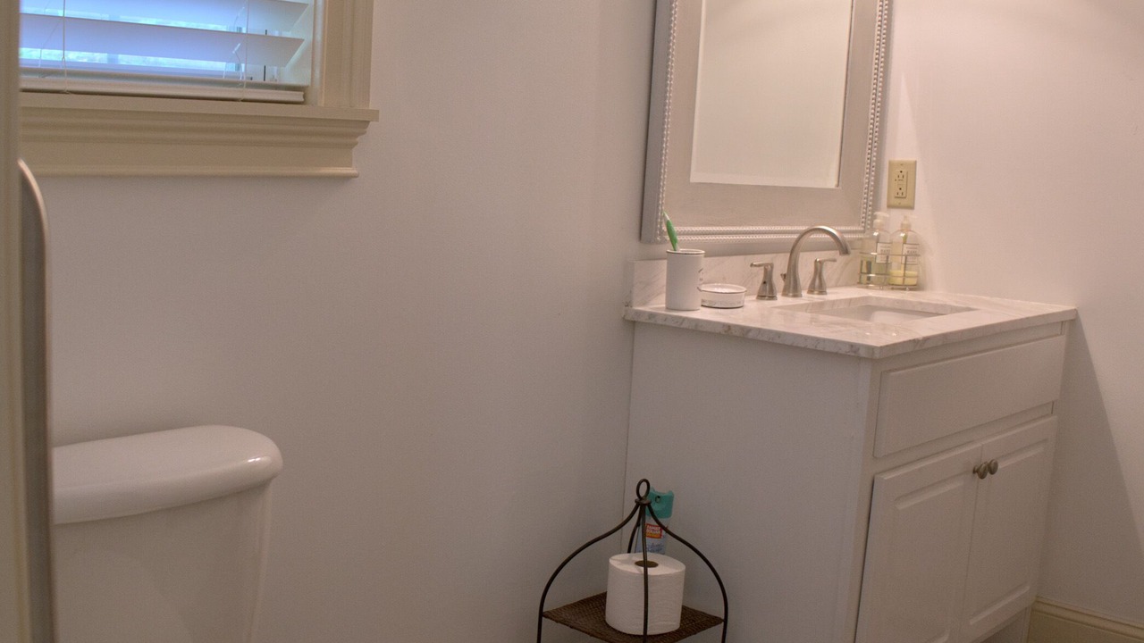 Photo of Bathroom in Iuka