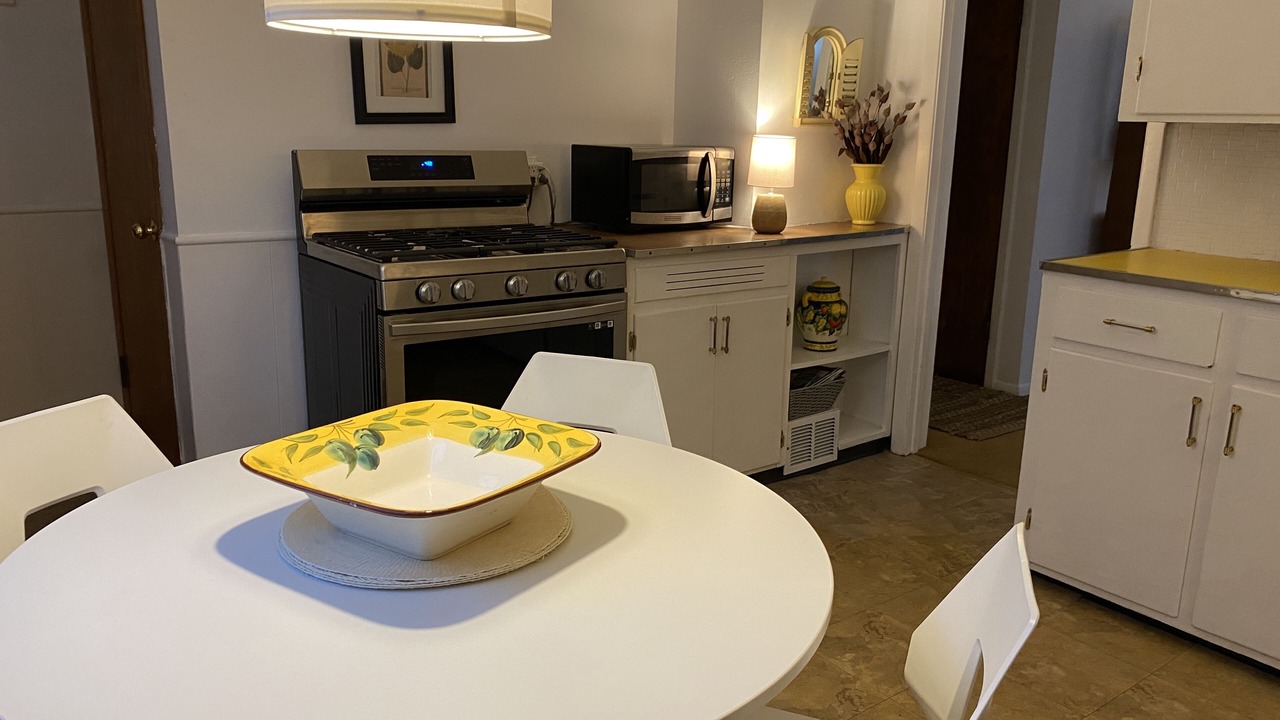 Photo of Kitchen in West Seneca