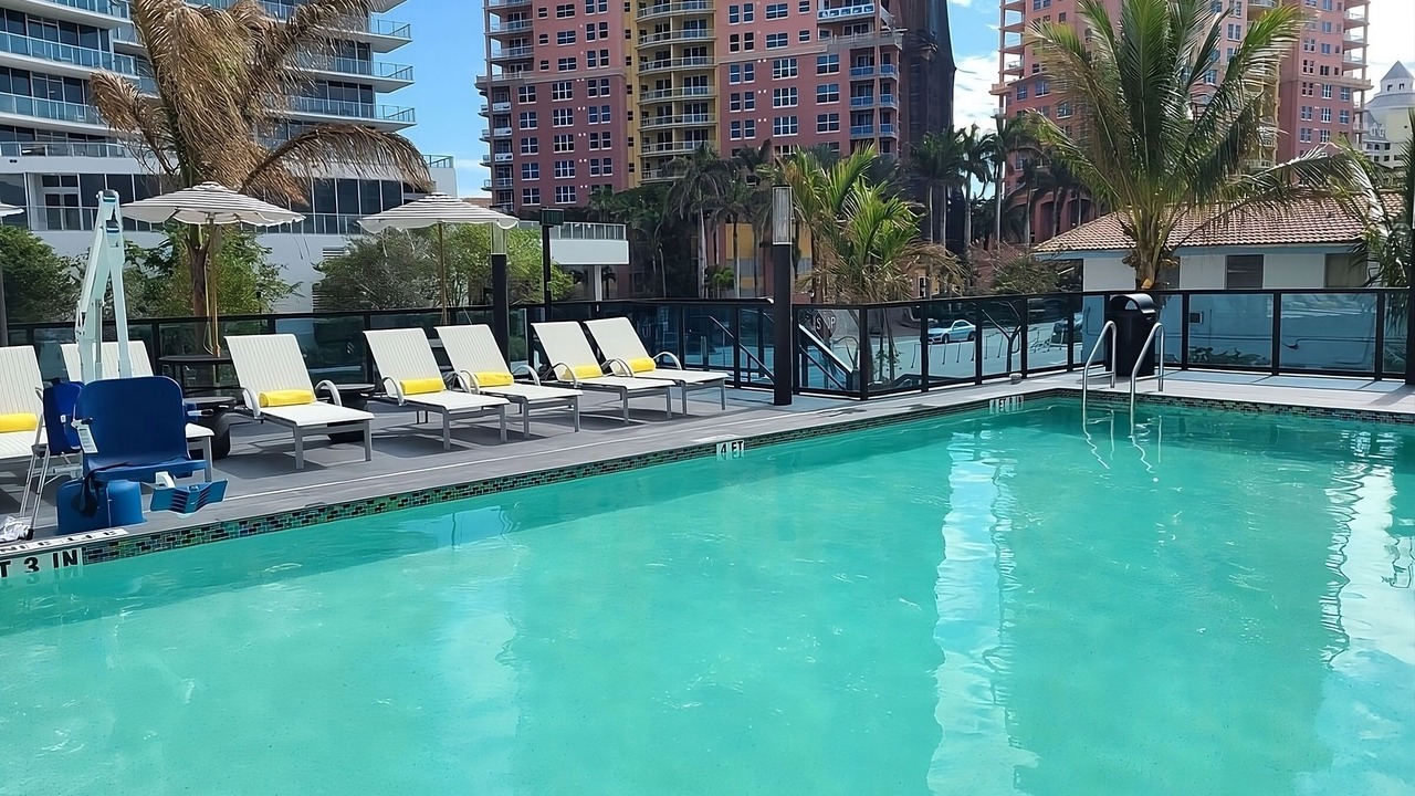 Photo of Outdoor in Lauderdale Beach