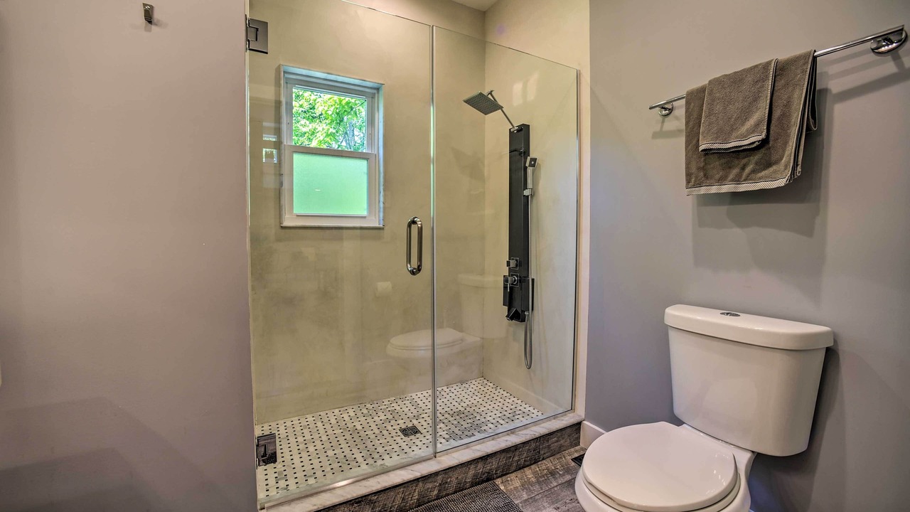 Photo of Bathroom in Wallkill