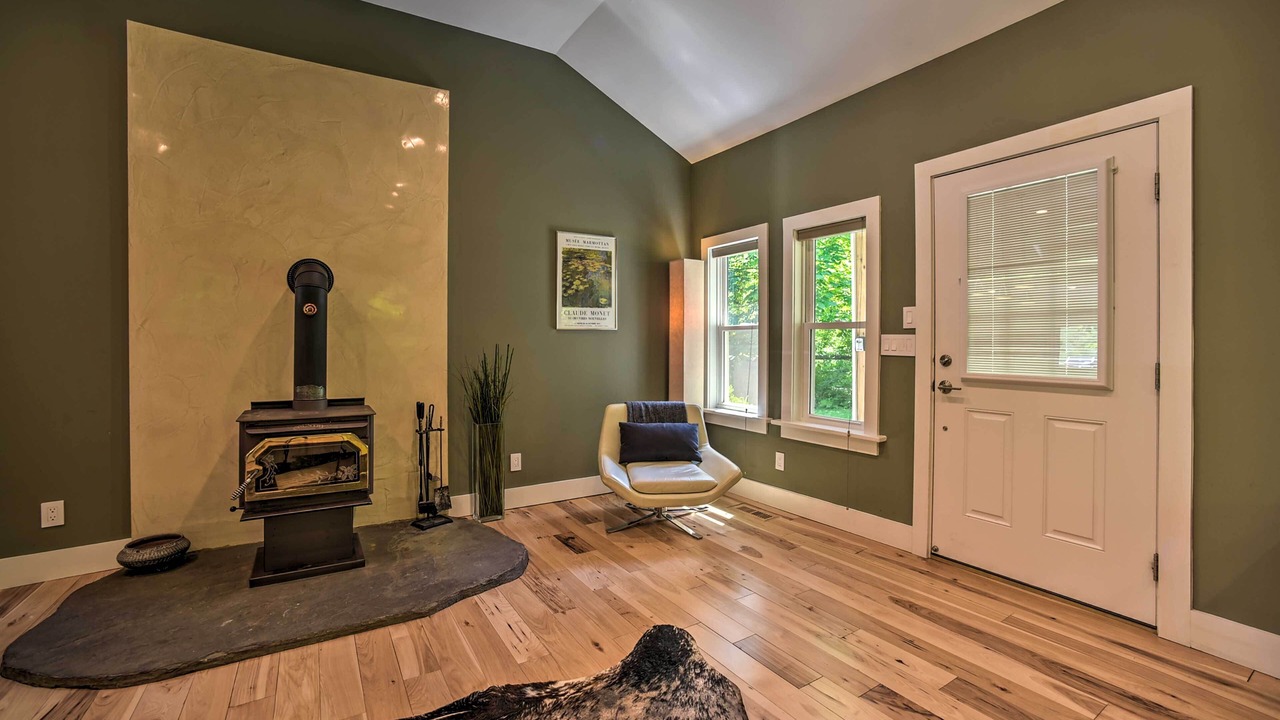 Photo of Bedroom in Wallkill