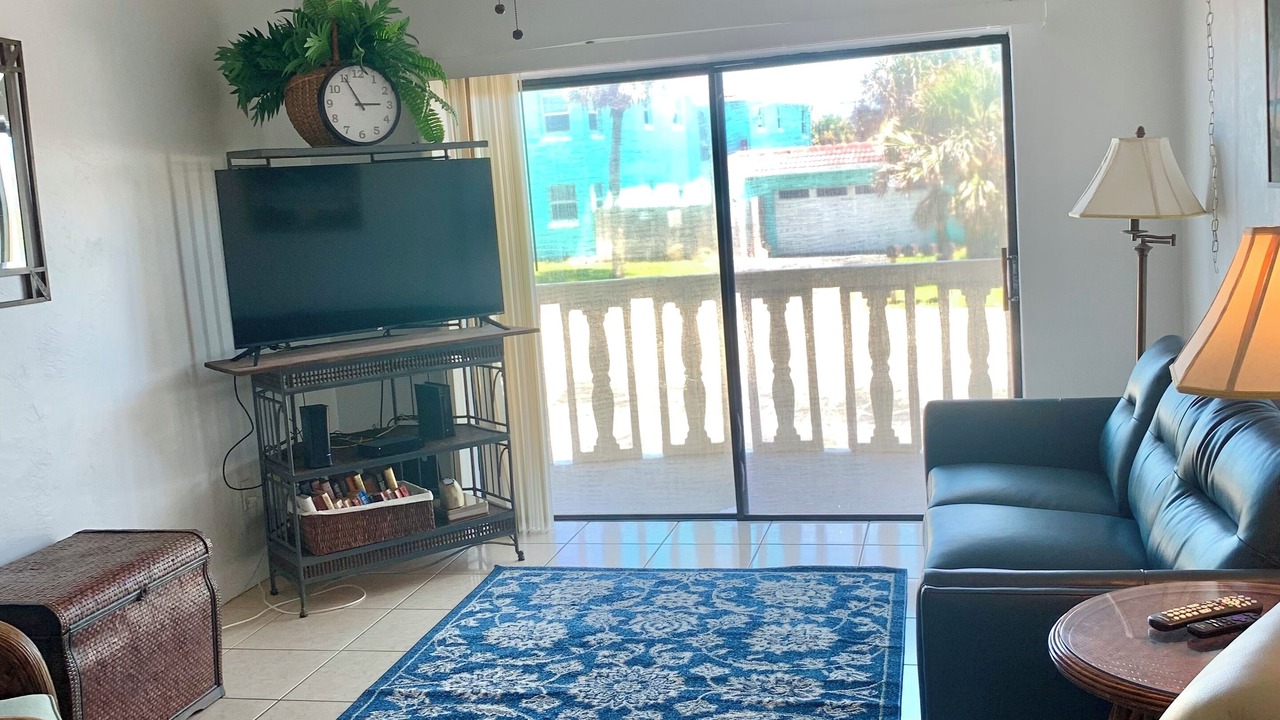 Photo of Livingroom in Ormond-by-the-Sea