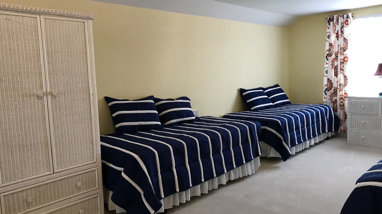 Photo of Bedroom in Spring Lake