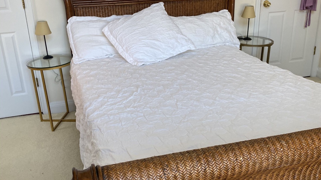Photo of Bedroom in Spring Lake