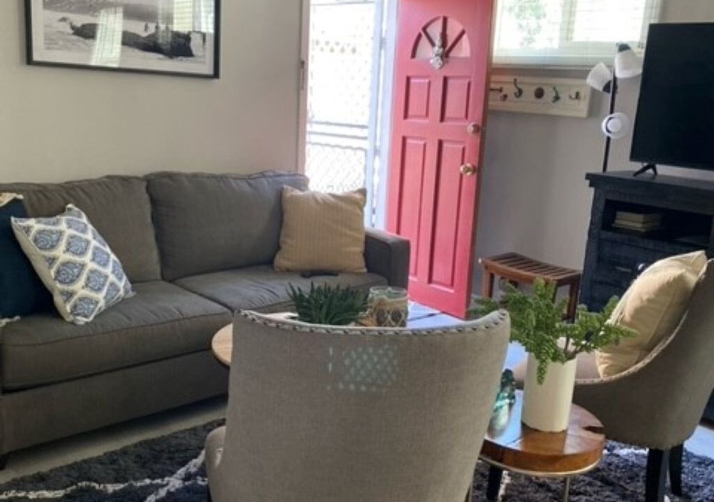 Photo of Livingroom in West Newport