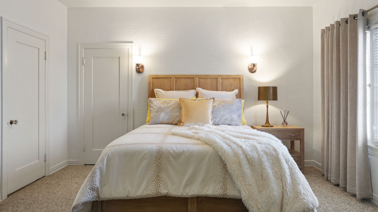 Photo of Bedroom in Mid City