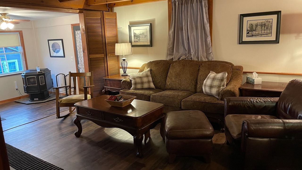Photo of Livingroom in Bradford