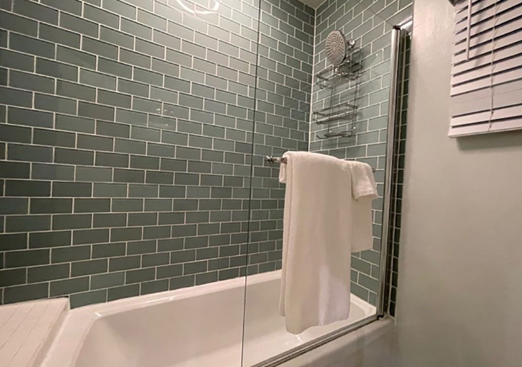 Photo of Bathroom in Belmont Shore