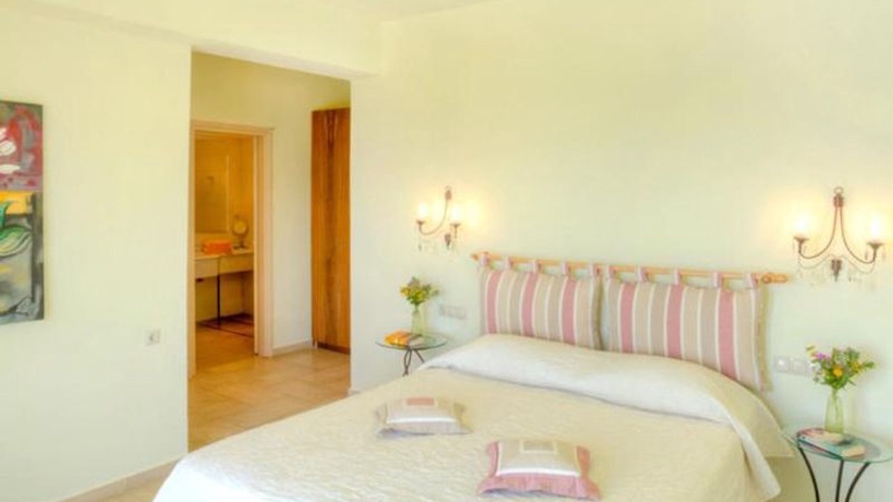 Photo of Bedroom in Istron
