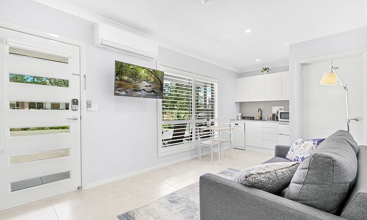 Photo of Livingroom in Louth Park