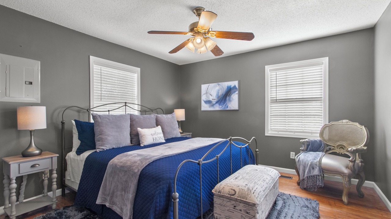 Photo of Bedroom in Tuscaloosa