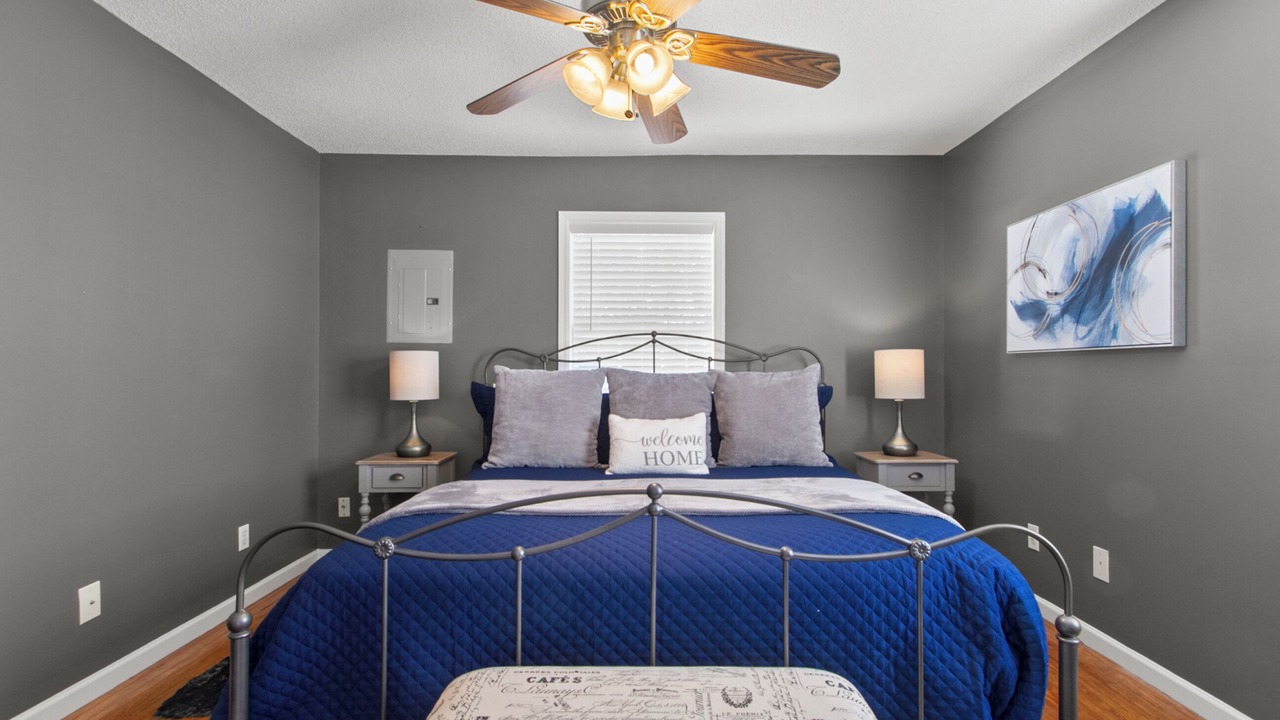 Photo of Bedroom in Tuscaloosa