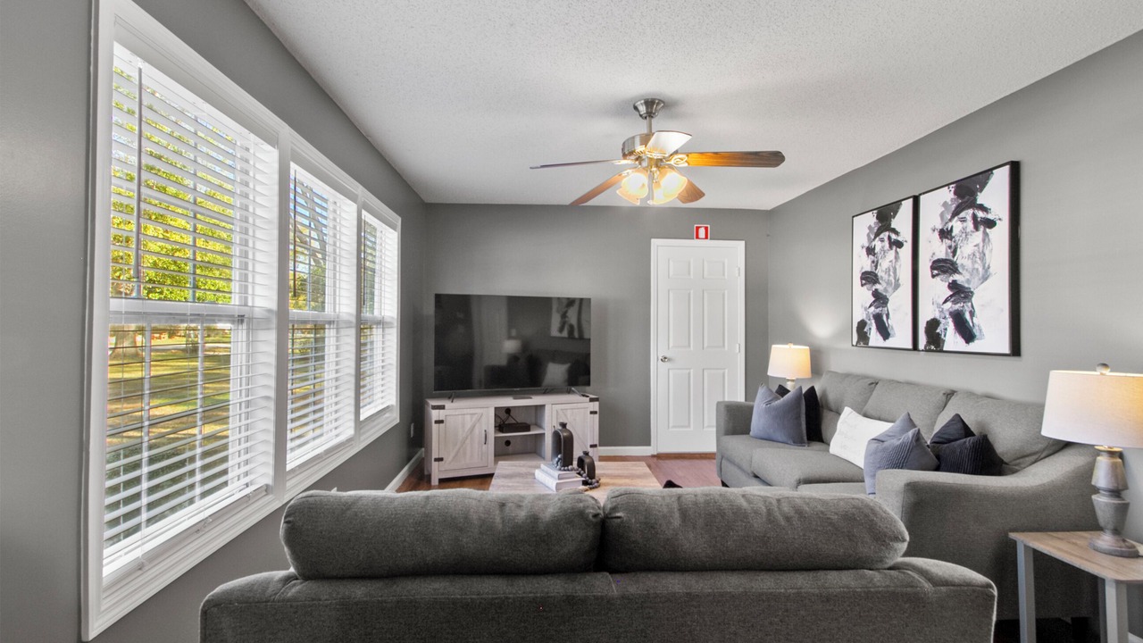 Photo of Livingroom in Tuscaloosa