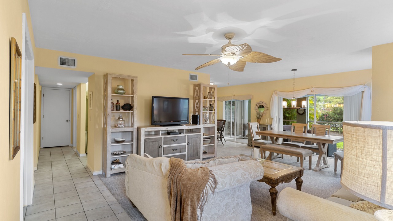 Photo of Livingroom in Kings Lake