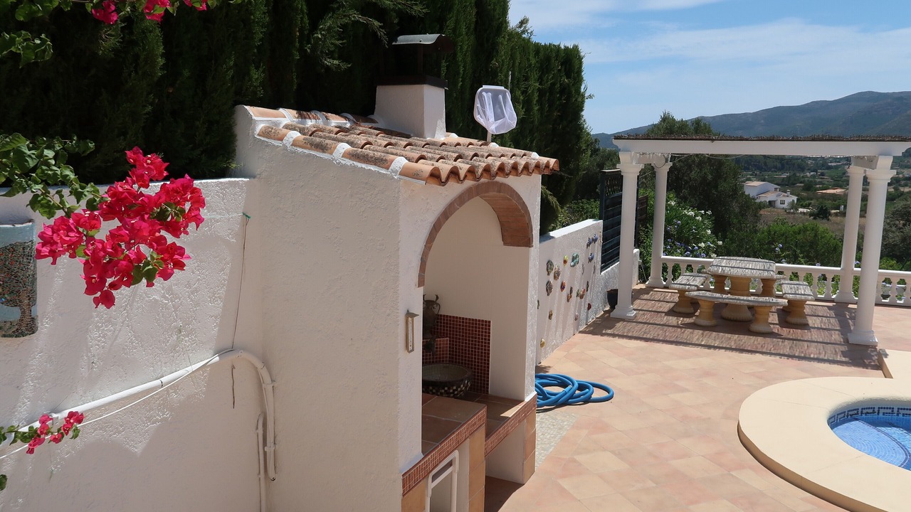 Photo of Outdoor in Jalon