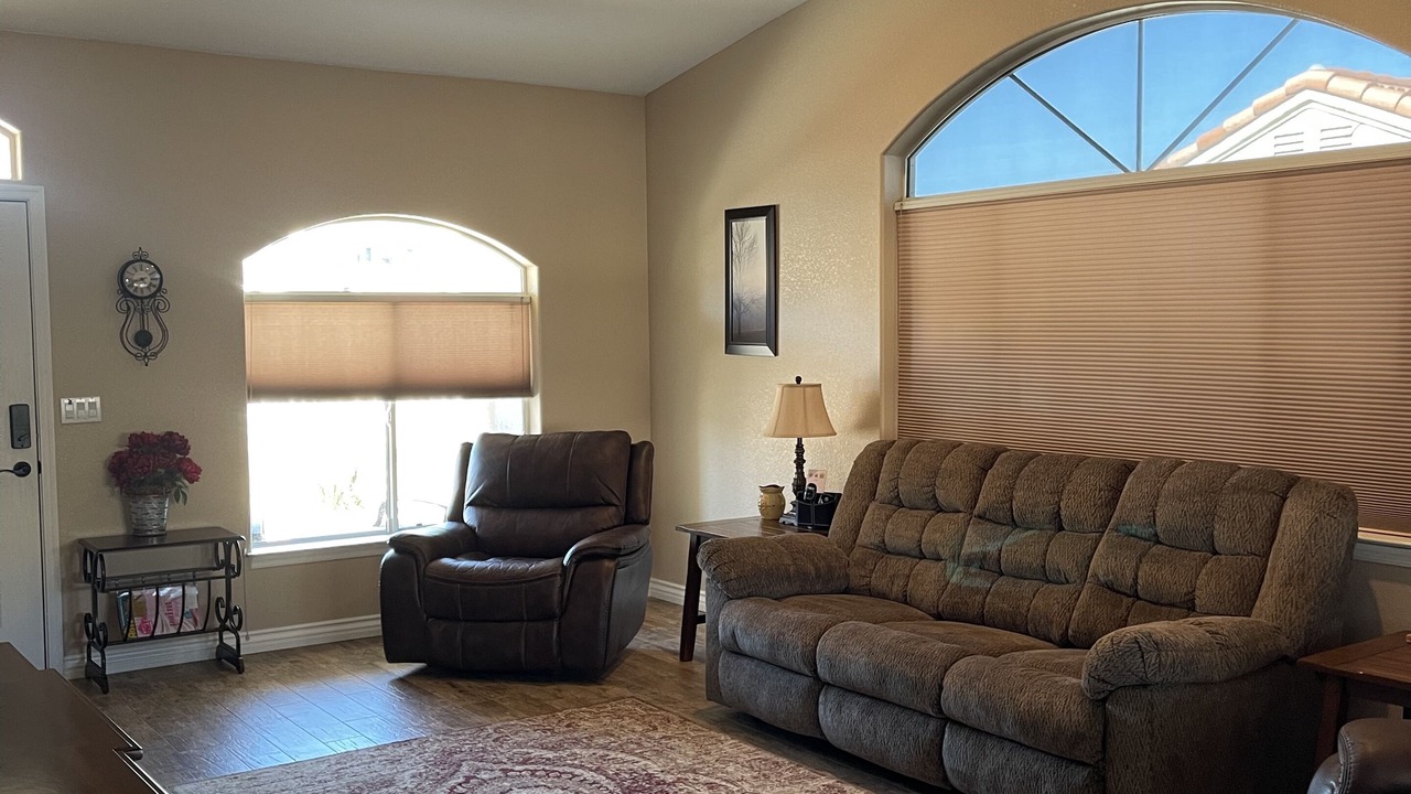 Photo of Livingroom in Sunridge Estates