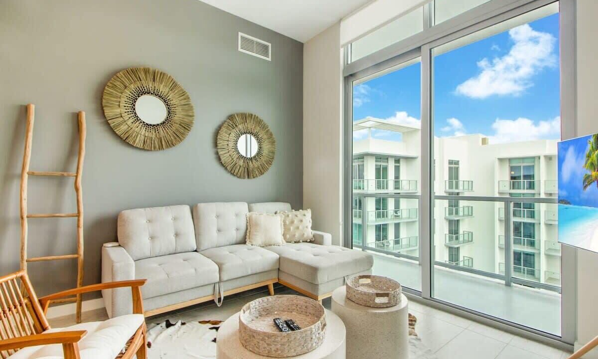 Photo of Bedroom in Northeast Miami