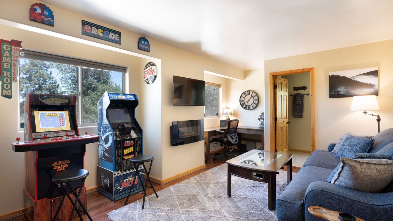 Photo of Bedroom in Green Valley Lake