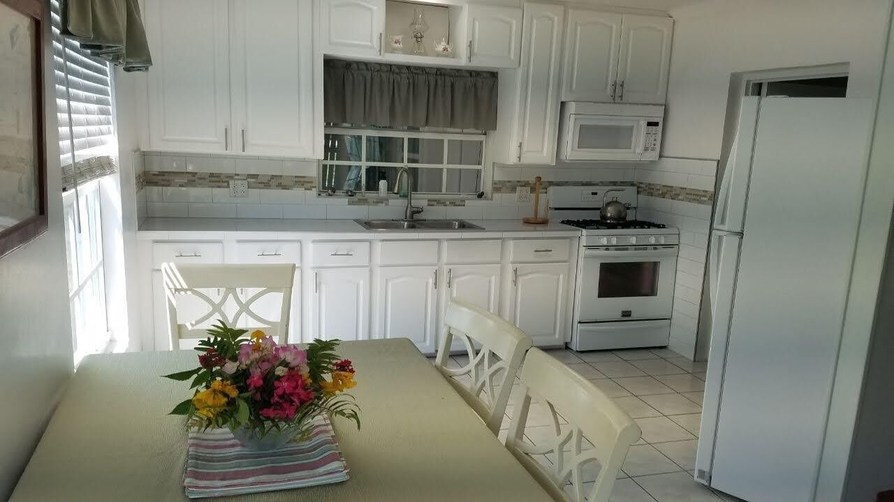 Photo of Kitchen in Cherokee Sound