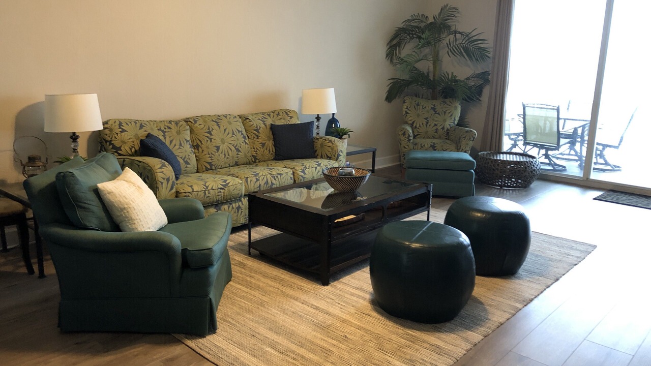 Photo of Livingroom in Ono Island