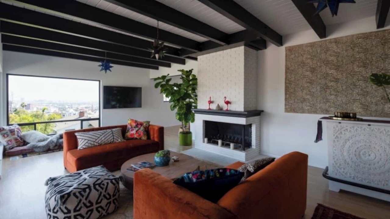Photo of Livingroom in Hollywood Hills
