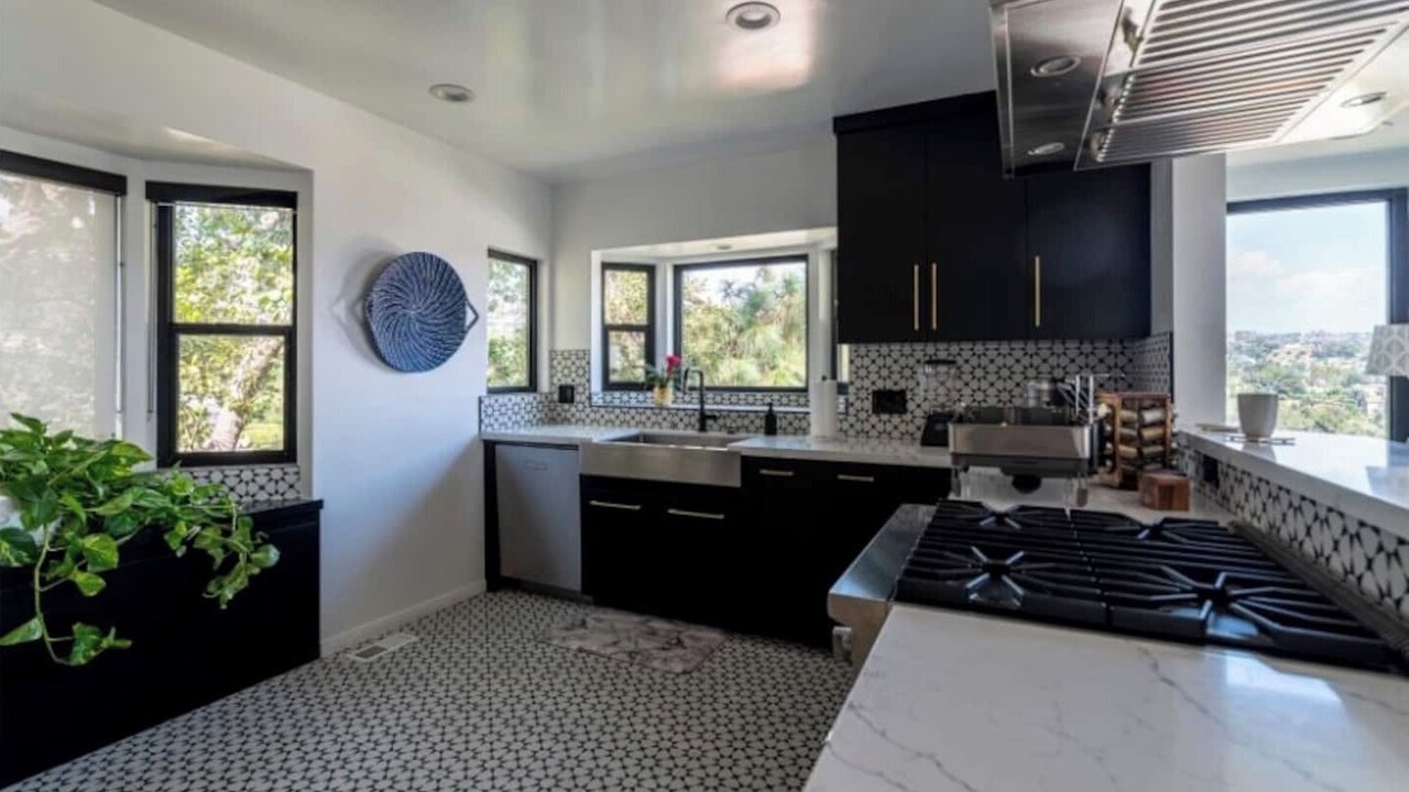 Photo of Kitchen in Hollywood Hills